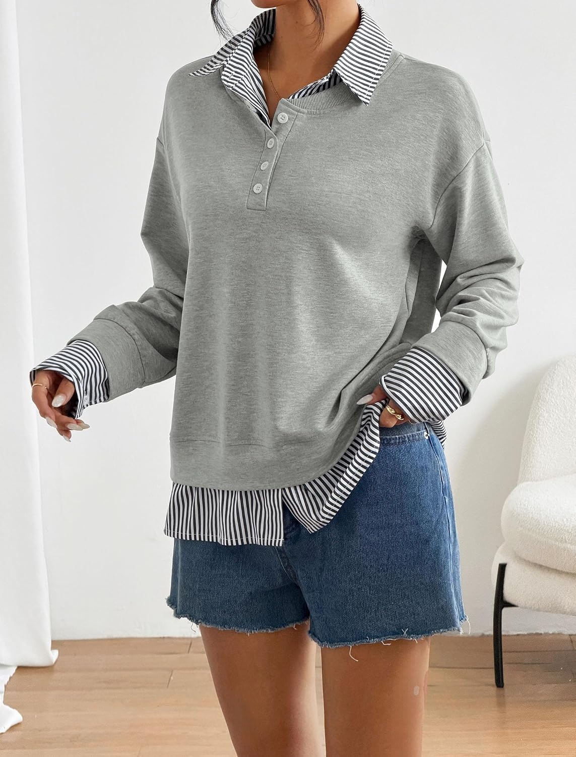 image:imageZAFUL Womens Oversized Sweatshirt V Neck Striped Patchwork Casual Pullover7grey