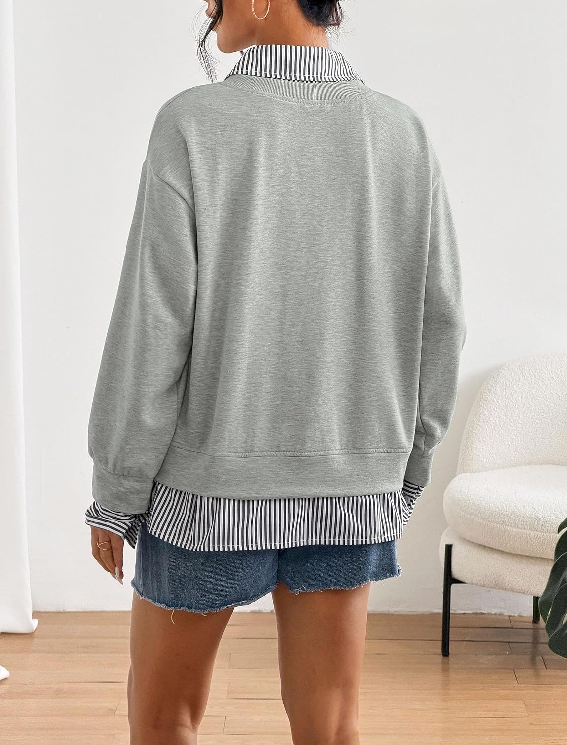 image:imageZAFUL Womens Oversized Sweatshirt V Neck Striped Patchwork Casual Pullover7grey