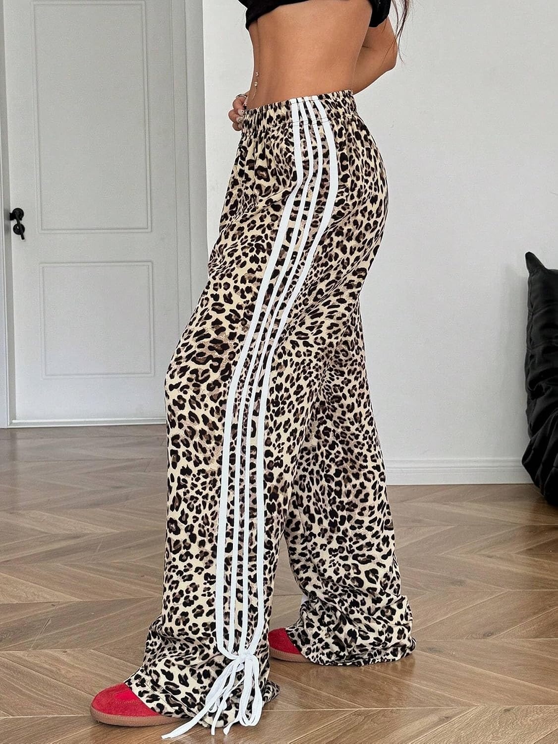 image:imageZAFUL Womens Side Striped Baggy Pants Wide Leg Track Pants Streetwear4apricot Leopard