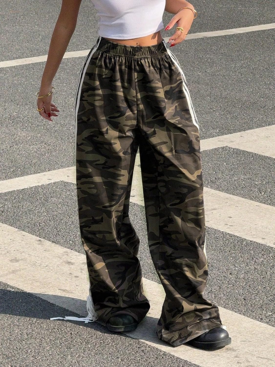 image:imageZAFUL Womens Side Striped Baggy Pants Wide Leg Track Pants Streetwear4camouflage
